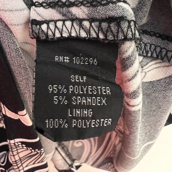 Beautiful Connected Apparel - Picture 7 of 7